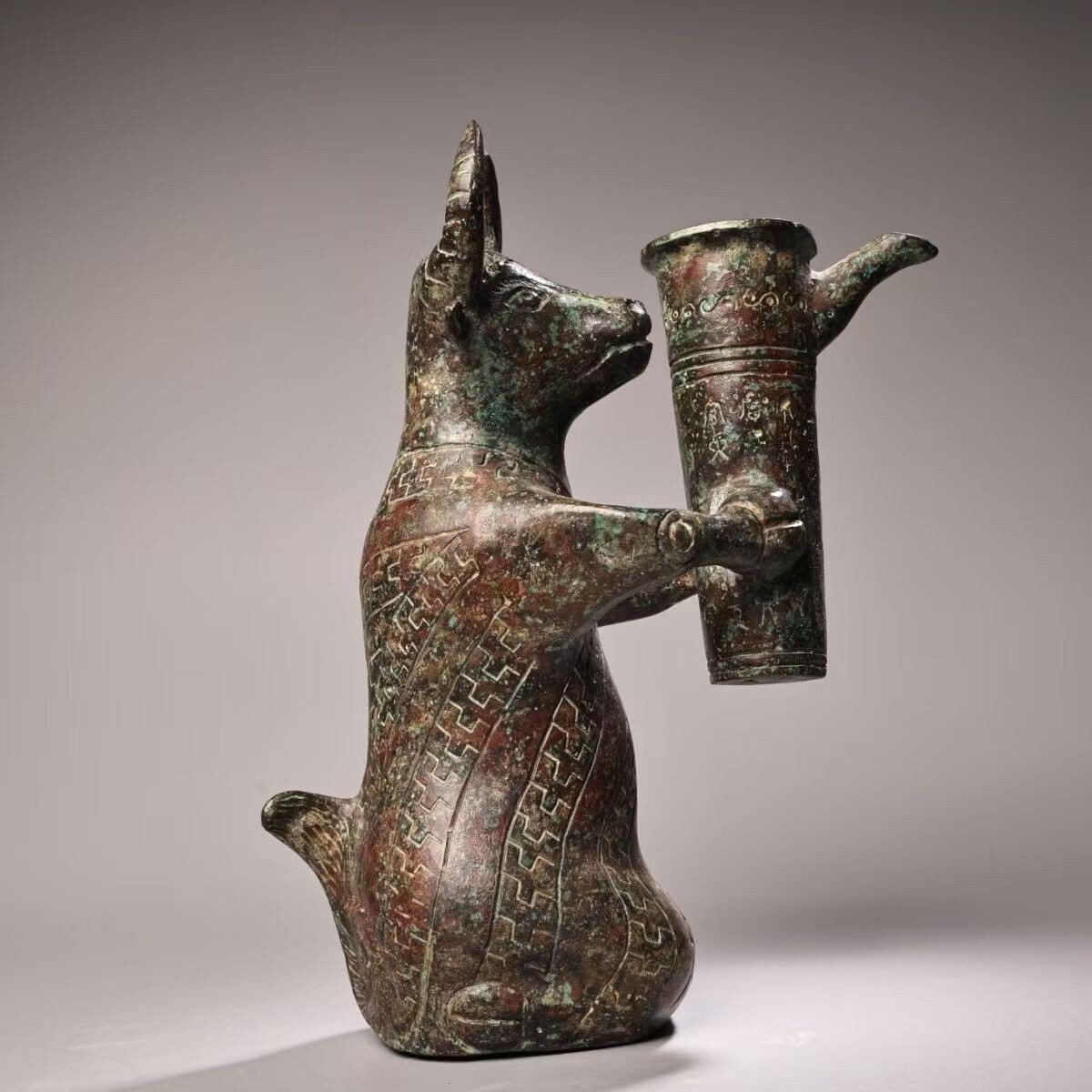 古代青銅器 牛尊 】 中華古玩 古代の酒器 H0330C 工芸品