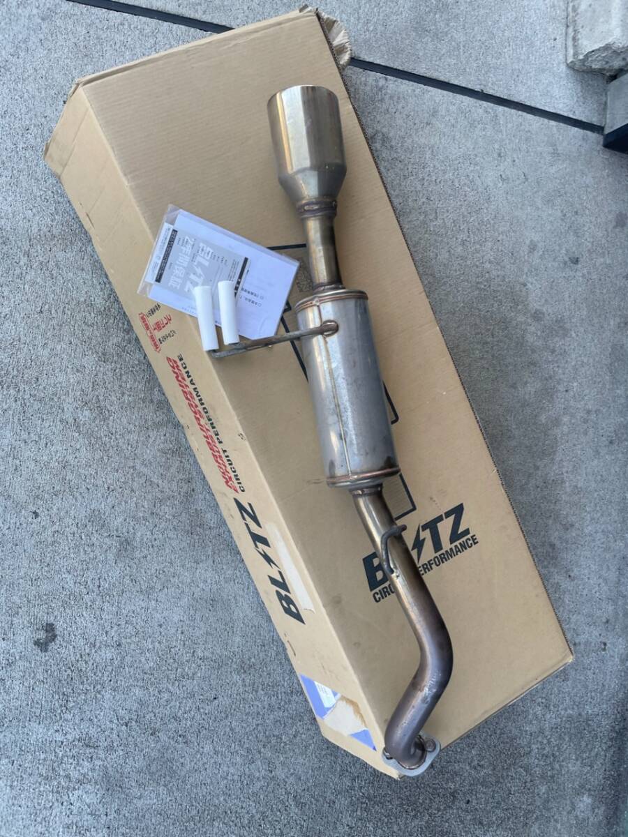 BLITZ NUR-SPEC マフラー　日産　ノート　e-POWER ニスモ HE12 マフラー ブリッツ