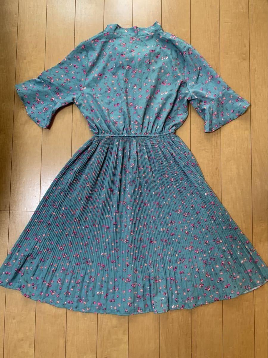 ワンピース 花柄 緑 グリーン エメラルドグリーン フリーサイズ mocha 下北沢 原宿系_画像2