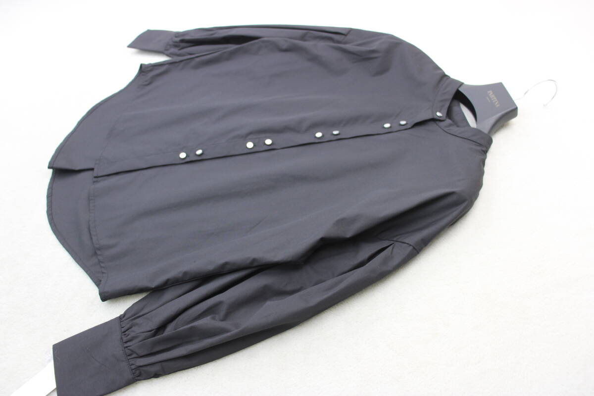 4-182 新品タグ付き メタルボタンノーカラーシャツ ブラックＦサイズ 定価￥9,800＋稅