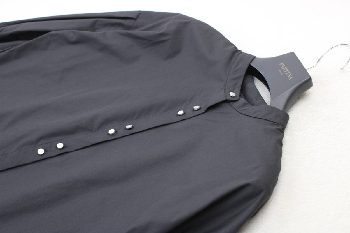 4-182 新品タグ付き メタルボタンノーカラーシャツ ブラックＦサイズ 定価￥9,800＋稅