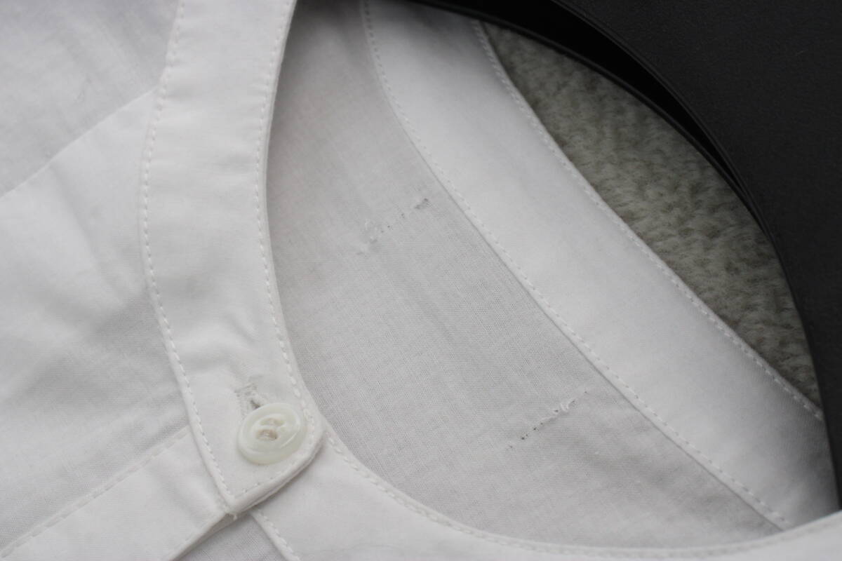 4-204 新品タグ付き タックショート丈ブラウス