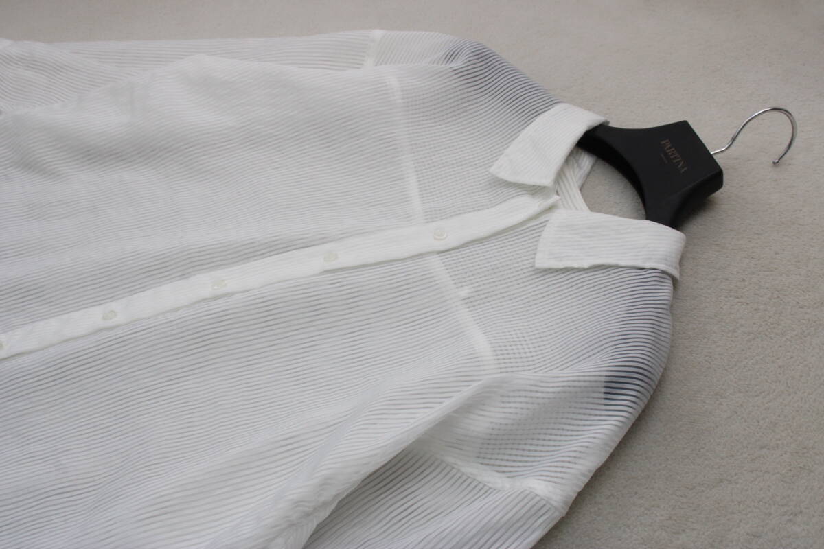 3-1226 新品 シアールーズシャツ ホワイトＦサイズ 定価￥9,900＋稅