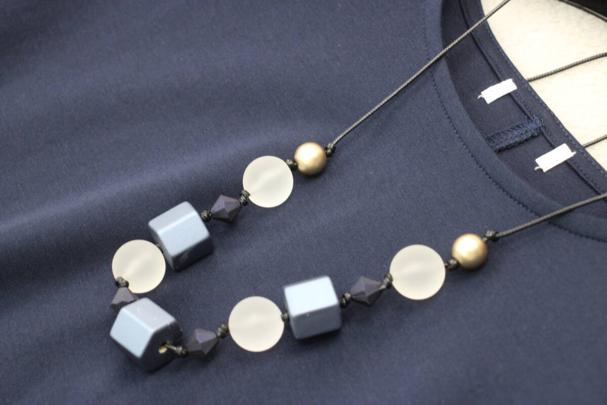 4-261 新品 レリアン制アクセサリー付 カットソー ネイビー Ｆサイズ 定価￥29,800