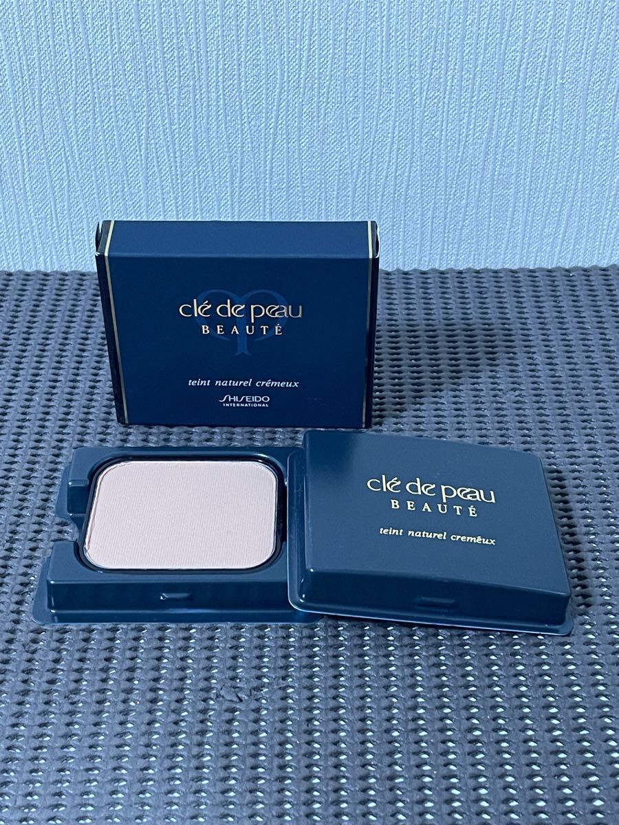 N5E267◆新古品◆ 資生堂 クレドポーボーテ タンナチュレールクレムー ピンク10 ファンデーション 13g