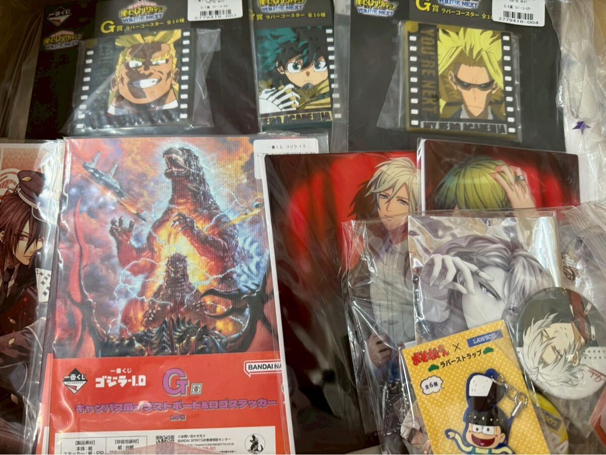 J022 10kg以上 大量 アニメグッズ 、キャラグッズ、アイドル