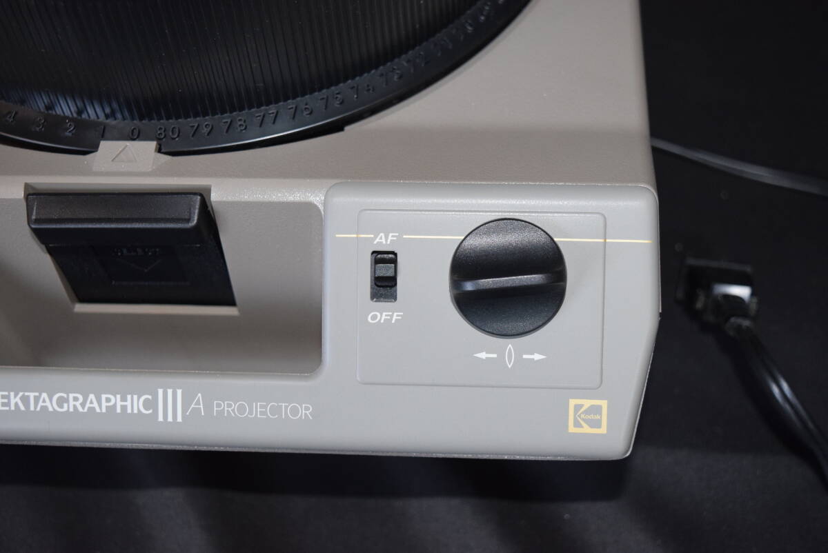 通電確認済 Kodak スライド プロジェクター Ektagraphic III A