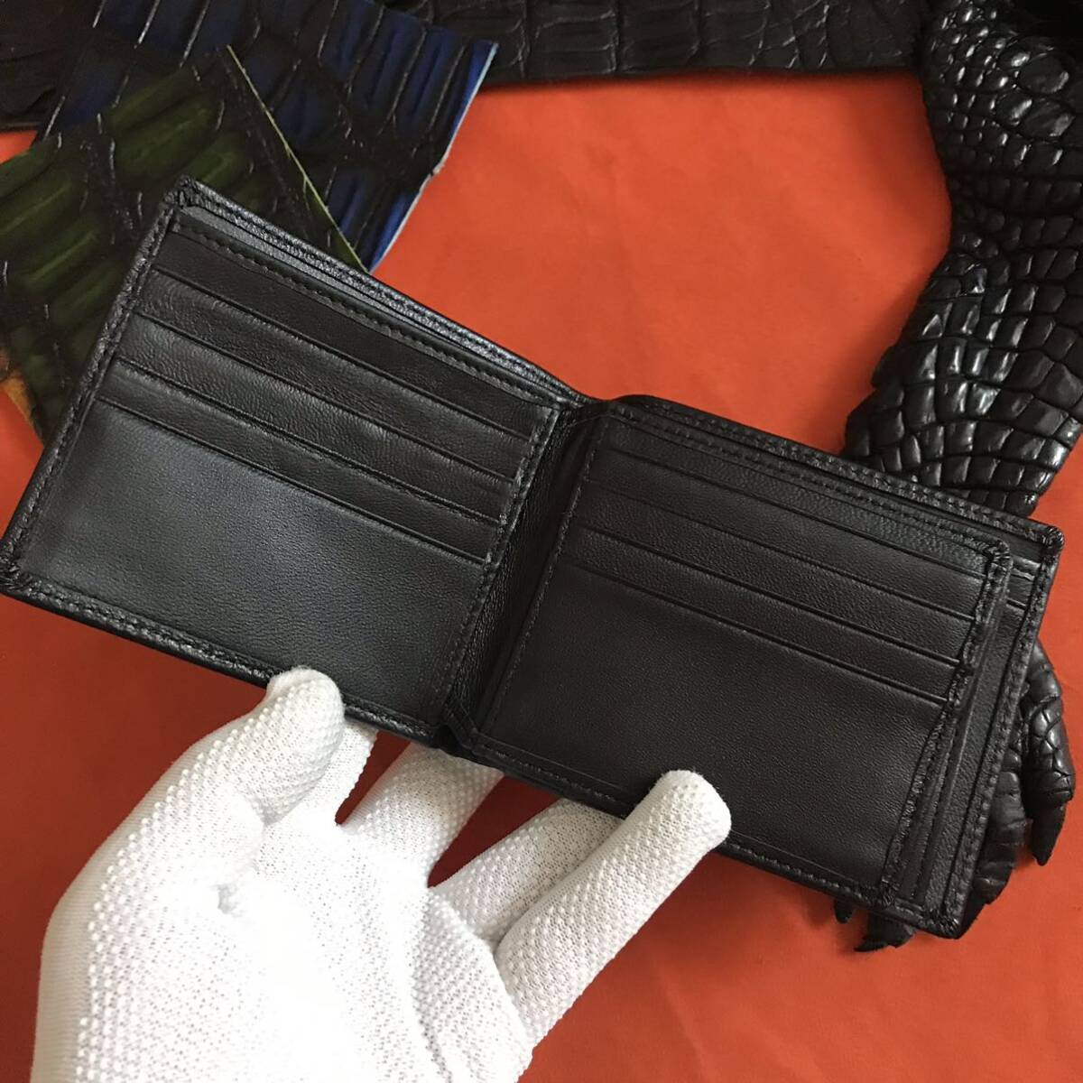 セブンイレブン 冬ギフト カタログ 数量限定商品 黒 希少ラムスキン 本革 編み込み ミニ財布 財布・ケース・小物入れ
