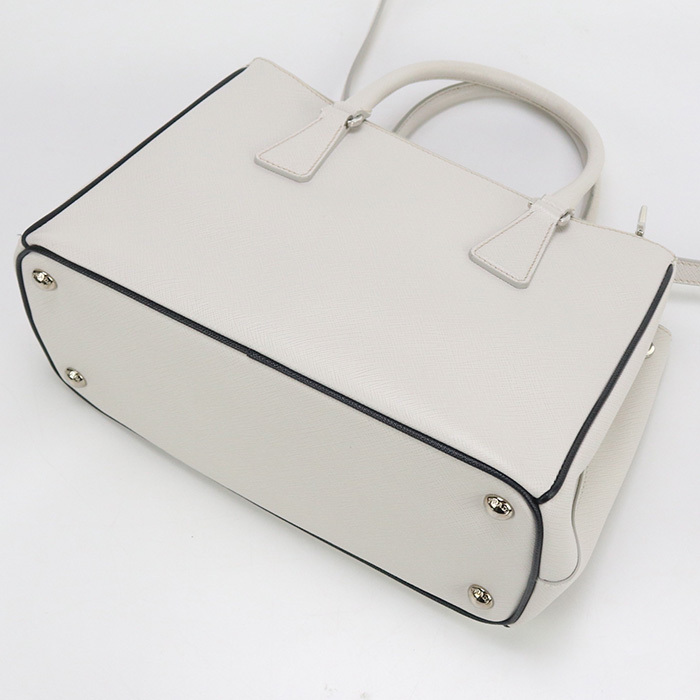  б/у PRADA Prada большая сумка medium сумка галет задний женский белый 