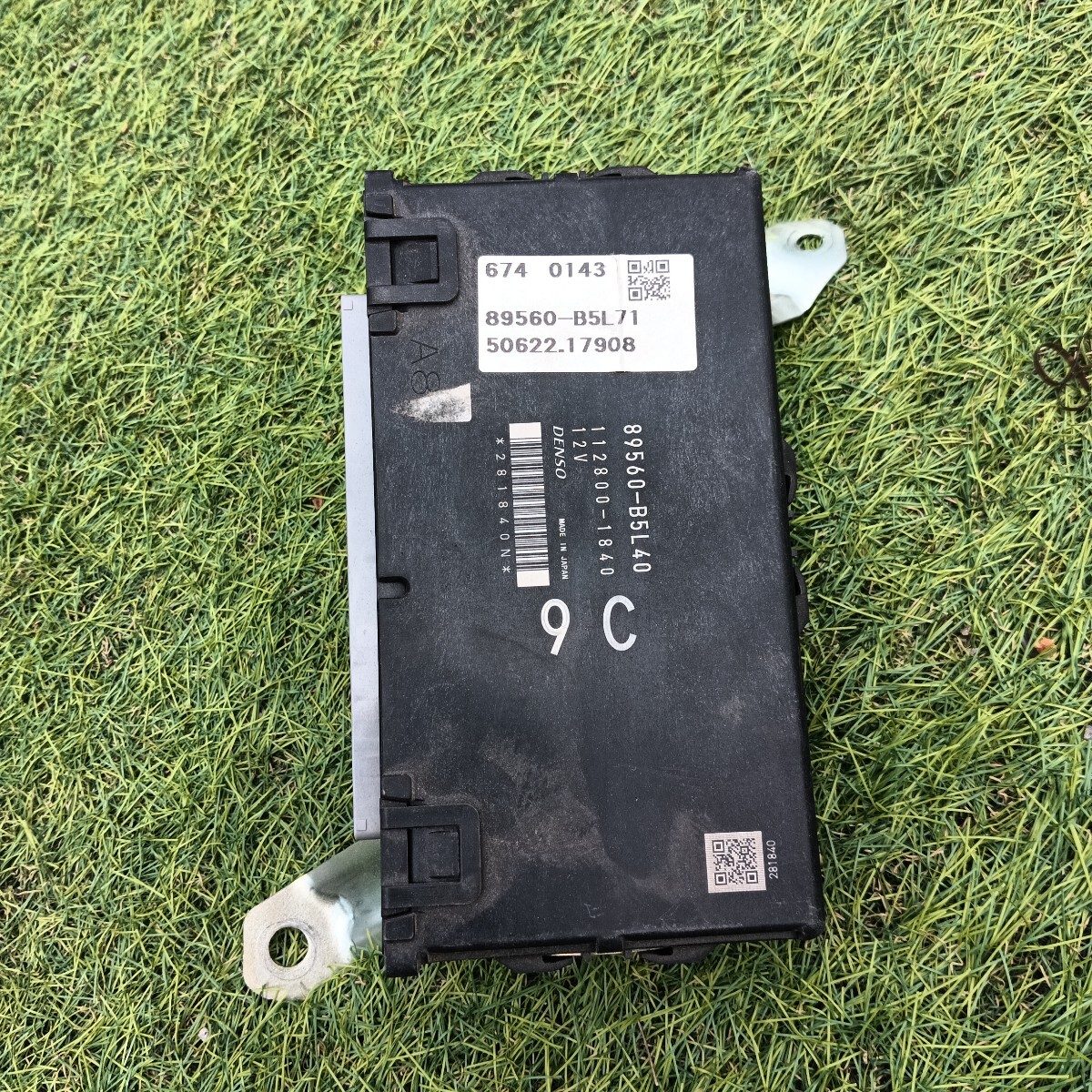 ダイハツ ハイゼット エンジンコンピューター ECU　89560-B5L71