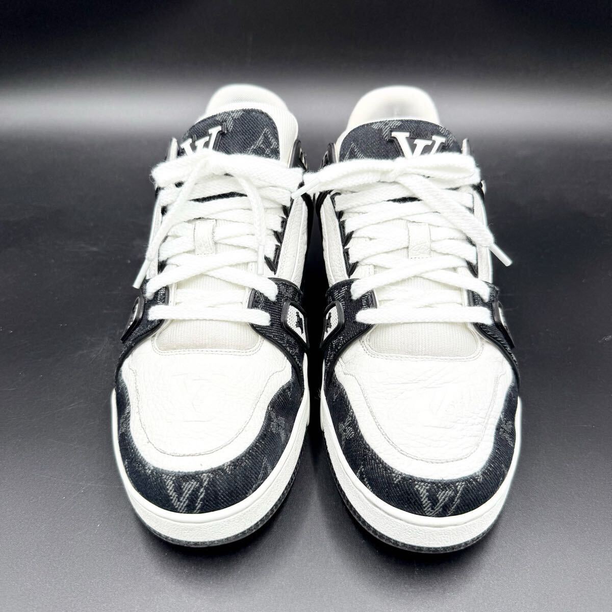 1円 【美品】 LOUIS VUITTON ルイヴィトン LVトレイナー モノグラム エンボス デニム メンズ スニーカー シューズ 靴 ブラック 25cm相當(dāng)