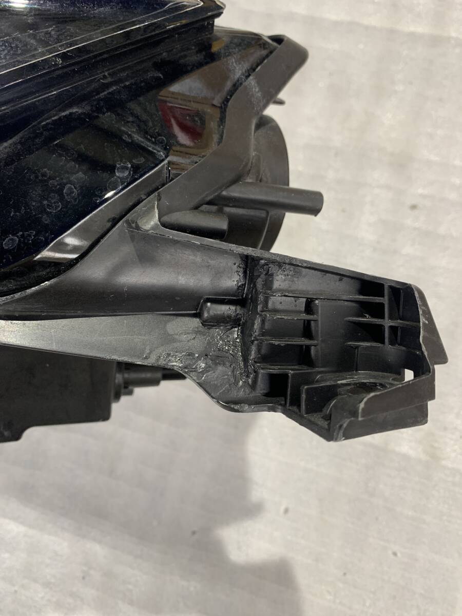 PEUGEOT 508 MK2 R83 Front Right 1674563380 プジョー　左　ヘッドライト　