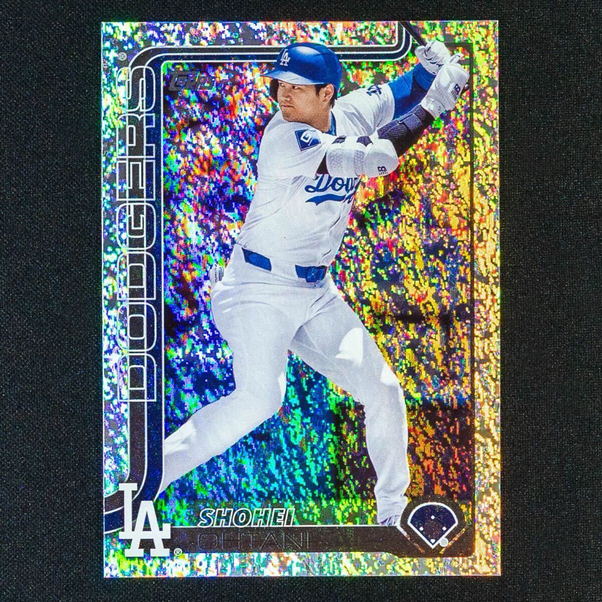 2025 Topps Series 1 大谷翔平 No.1 ホロフォイルパラレルカード