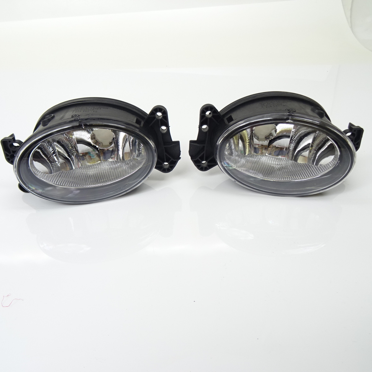 クリスタル　フォグランプ 　フォグライト　フォグ　メルセデスベンツ　 Cクラス　W204　 C180 C200 C250 C300 C350 CGI_画像2