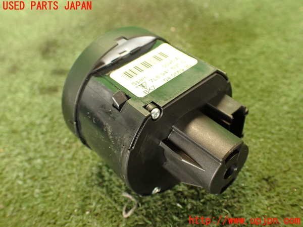 item_image_3