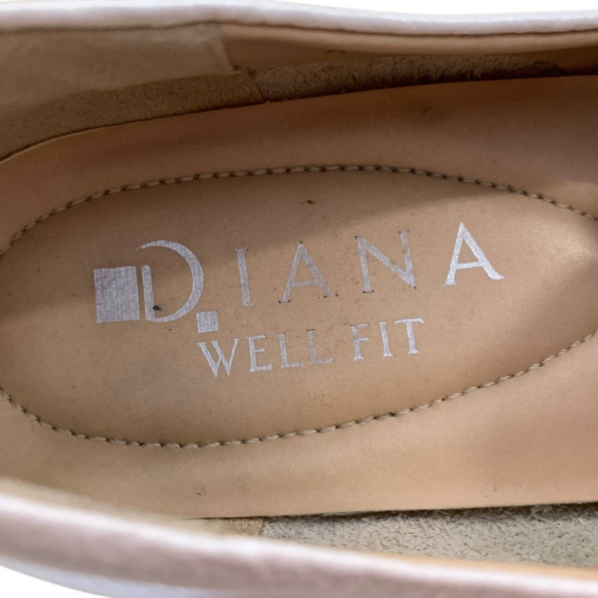 ◆中古品◆ DIANA WELL FIT ダイアナウェルフィット フラットシューズ レディース レザー スリッポン KW 42661 ホワイト 本体のみ V87787NL_画像8