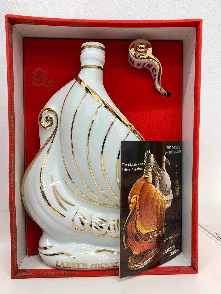 【お得】 未開栓】 LARSEN SHIP VIKING コニャック COGNAC ラーセン ウイスキー