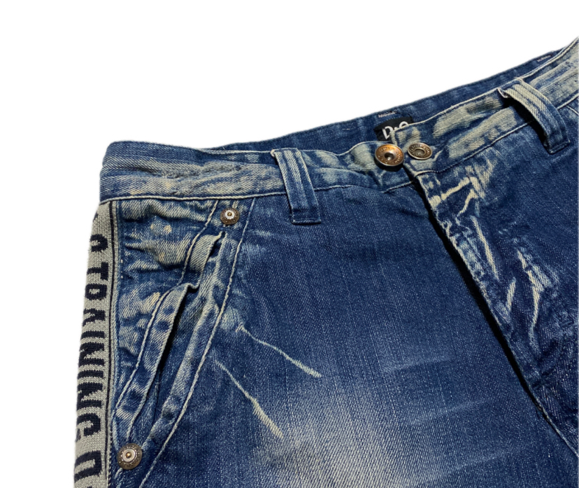 春夏メンズ DOLCE&GABBANA/D&G EXTREME OVER FIT DENIM D&G TRAINING ロゴ サイドライン インディゴ濃淡 ウォッシュ デニムパンツ