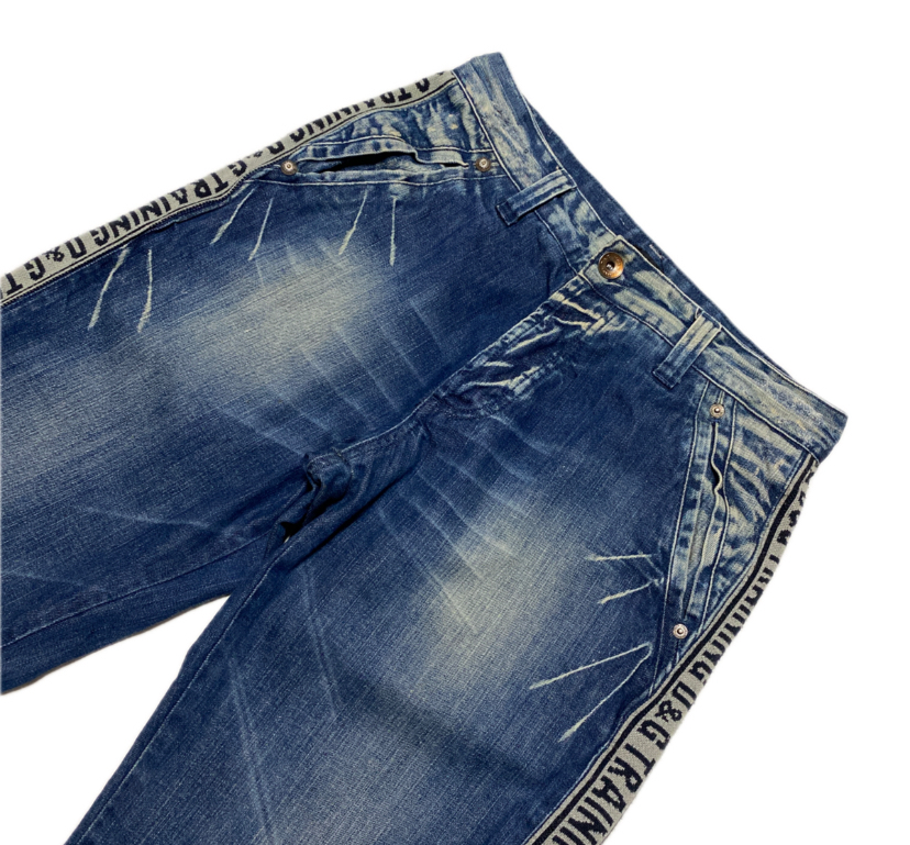 春夏メンズ DOLCE&GABBANA/D&G EXTREME OVER FIT DENIM D&G TRAINING ロゴ サイドライン インディゴ濃淡 ウォッシュ デニムパンツ