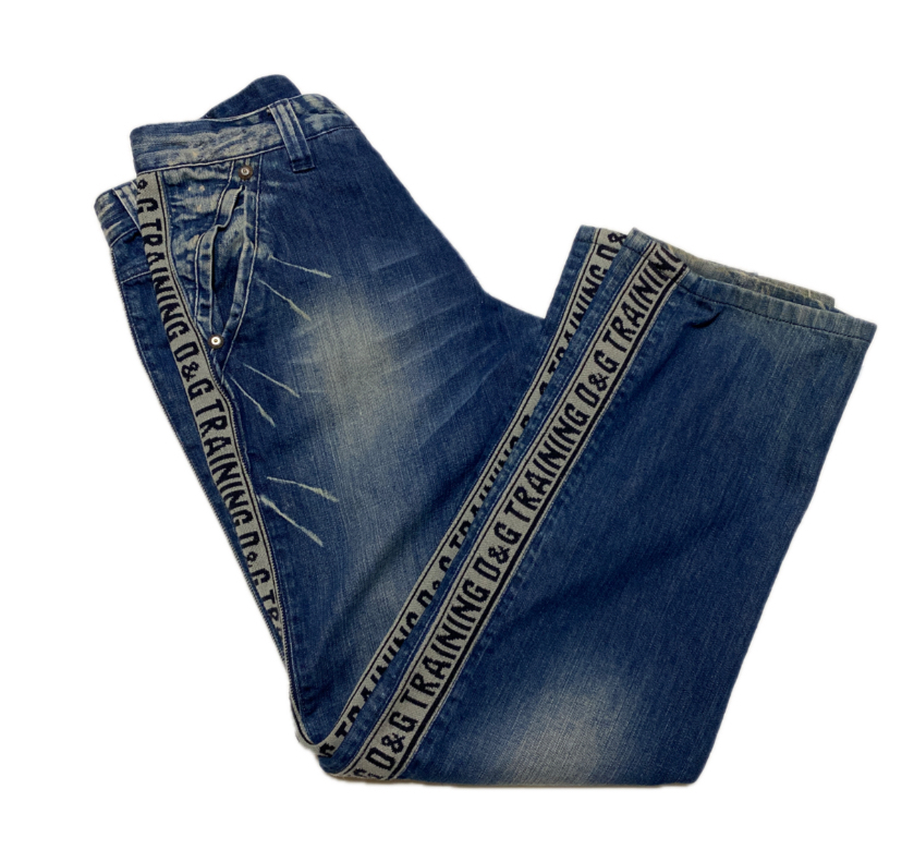 春夏メンズ DOLCE&GABBANA/D&G EXTREME OVER FIT DENIM D&G TRAINING ロゴ サイドライン インディゴ濃淡 ウォッシュ デニムパンツ