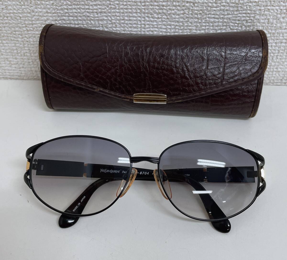 [Yves Saint Laurent Yves Saint-Laurent YSL солнцезащитные очки ] мода / стиль / футляр для очков /A75-090