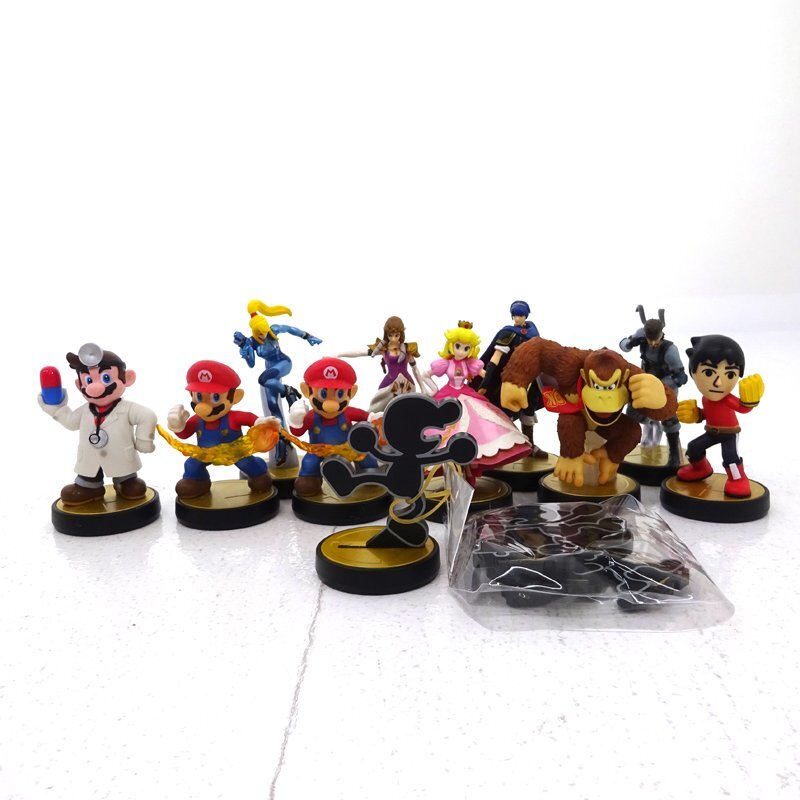 Nintendo Switch - 【ほぼ初版・タグ無し】amiibo 大乱闘
