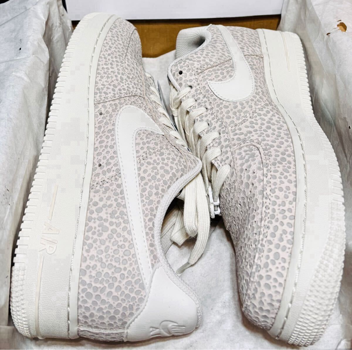☆送料込■新品29.0cm■ナイキ エア フォース 1 07 プレミアム サファリ ファントム/セイル/メタリックシルバーNIKE 【定価.18920円】_画像2