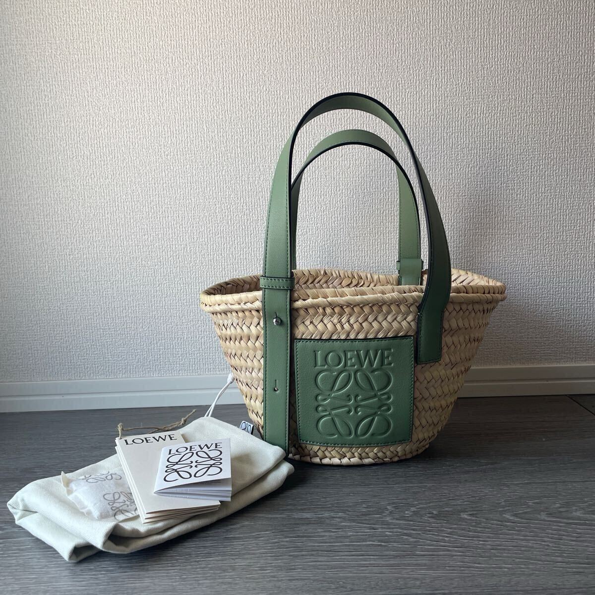 【未使用品】LOEWE ロエベ かごバッグ ナチュラル　ローズマリー バスケットバッグ