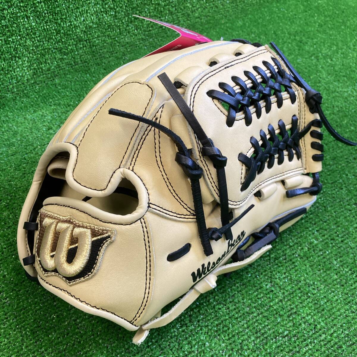 55 25％引 ウイルソン 女子ソフトボール用グラブ ブロンド ユーティリティ用 サイズ11.5 WBW103167 新品_画像1