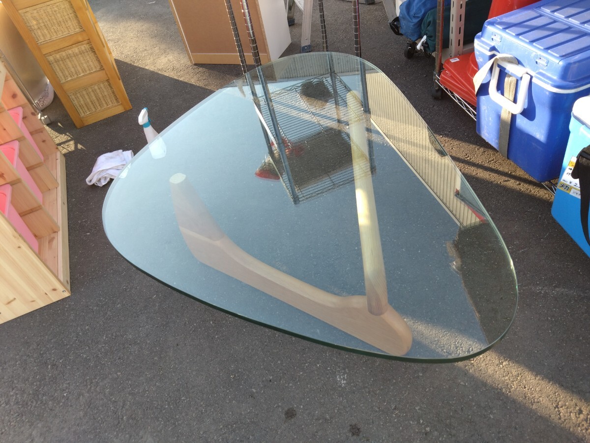 ●【引取限定】イサム?ノグチ コーヒーテーブル センターテーブル ノグチテーブル デザイナーズ 家具 126×90×40 ガラス1.9cm 中古 ③