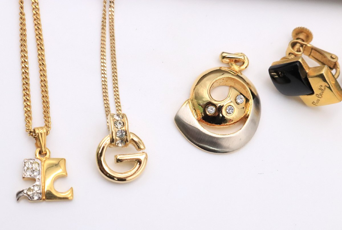 【ト長(zhǎng)】ブランドアクセサリー 小物 まとめ ディオール ジバンシー NINA RICCI ティファニー 750刻印入 ネックレス イヤリング IC000IOB33