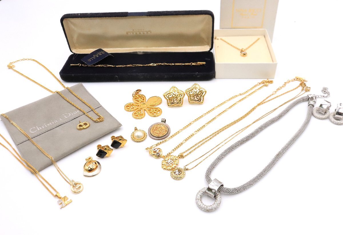 【ト長(zhǎng)】ブランドアクセサリー 小物 まとめ ディオール ジバンシー NINA RICCI ティファニー 750刻印入 ネックレス イヤリング IC000IOB33