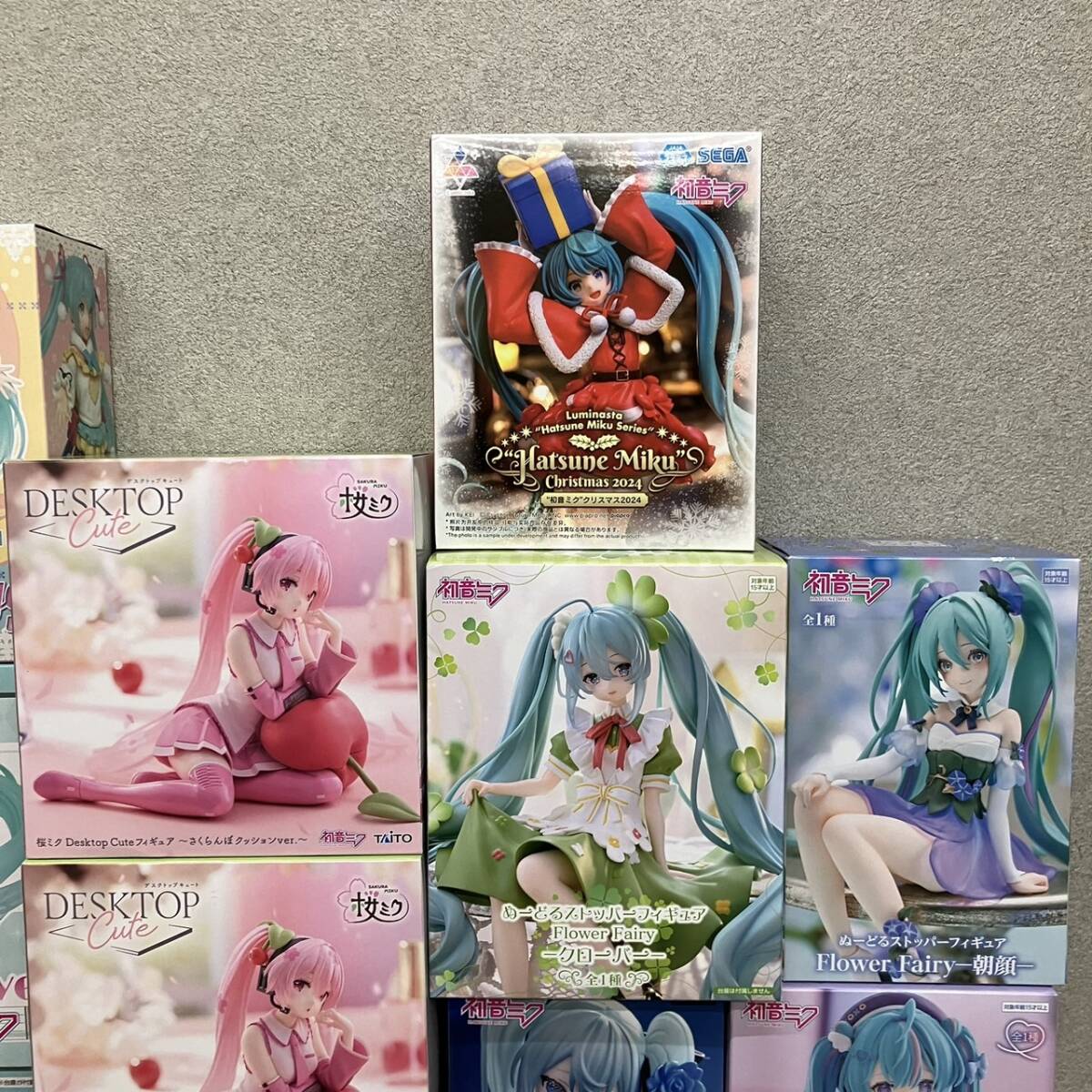 未開封】 初音ミク プライズ フィギュア まとめ 33体 セット