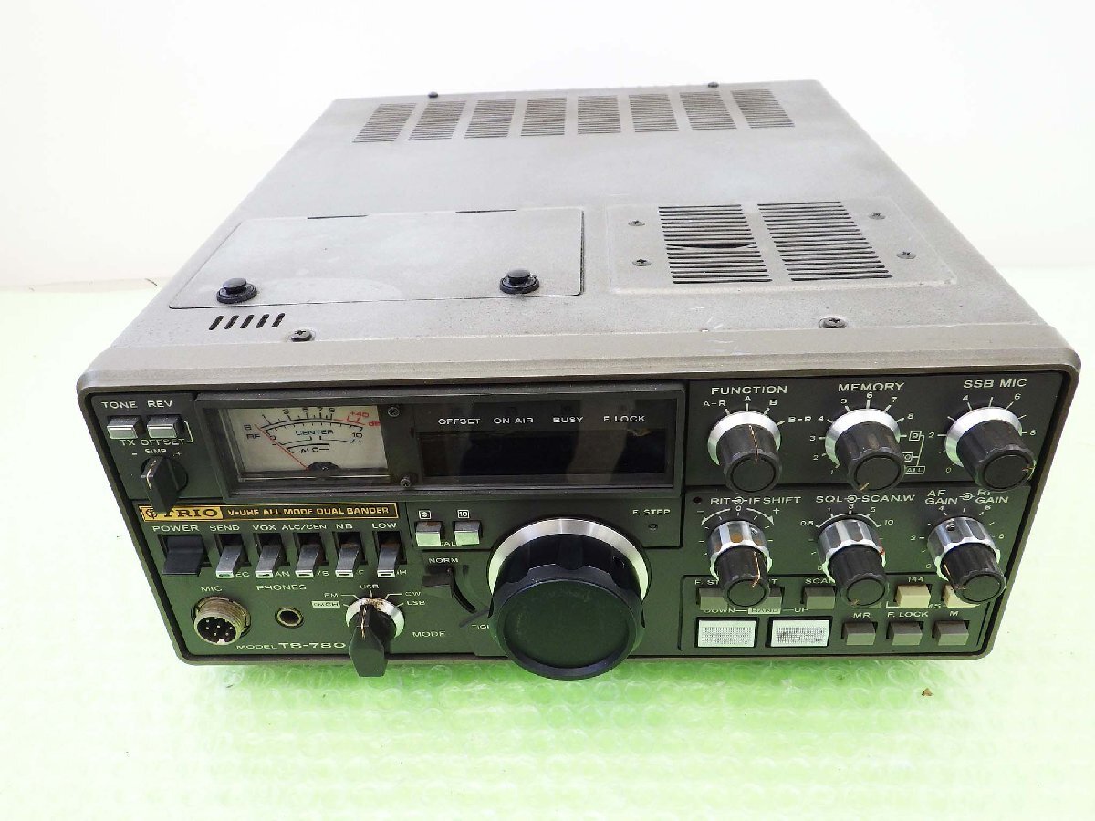 TS-780【TRIO】 144/430MHz（オールモード）10W　壊れてます?！〔科筏趣甑趣耍?　現(xiàn)狀渡し品