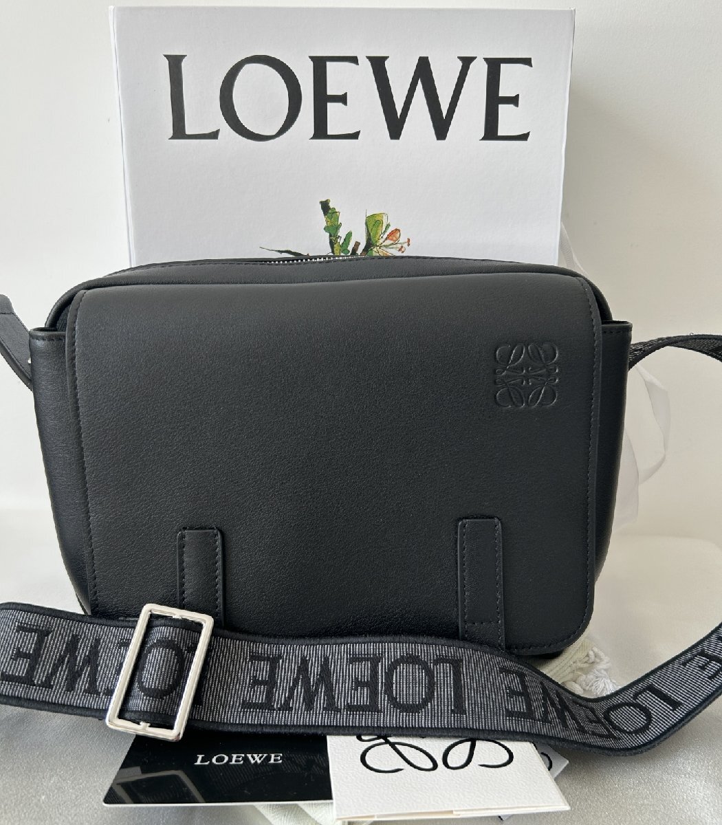 ロエベ 【LOEWE】 ショルダーバッグ メッセンジャーバッグ レザー 本革