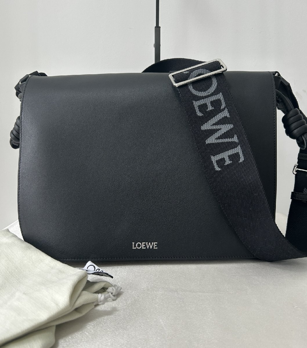 ロエベ 【LOEWE】 Flamenco ショルダーバッグ メッセンジャーバッグ レザー 本革 34cm