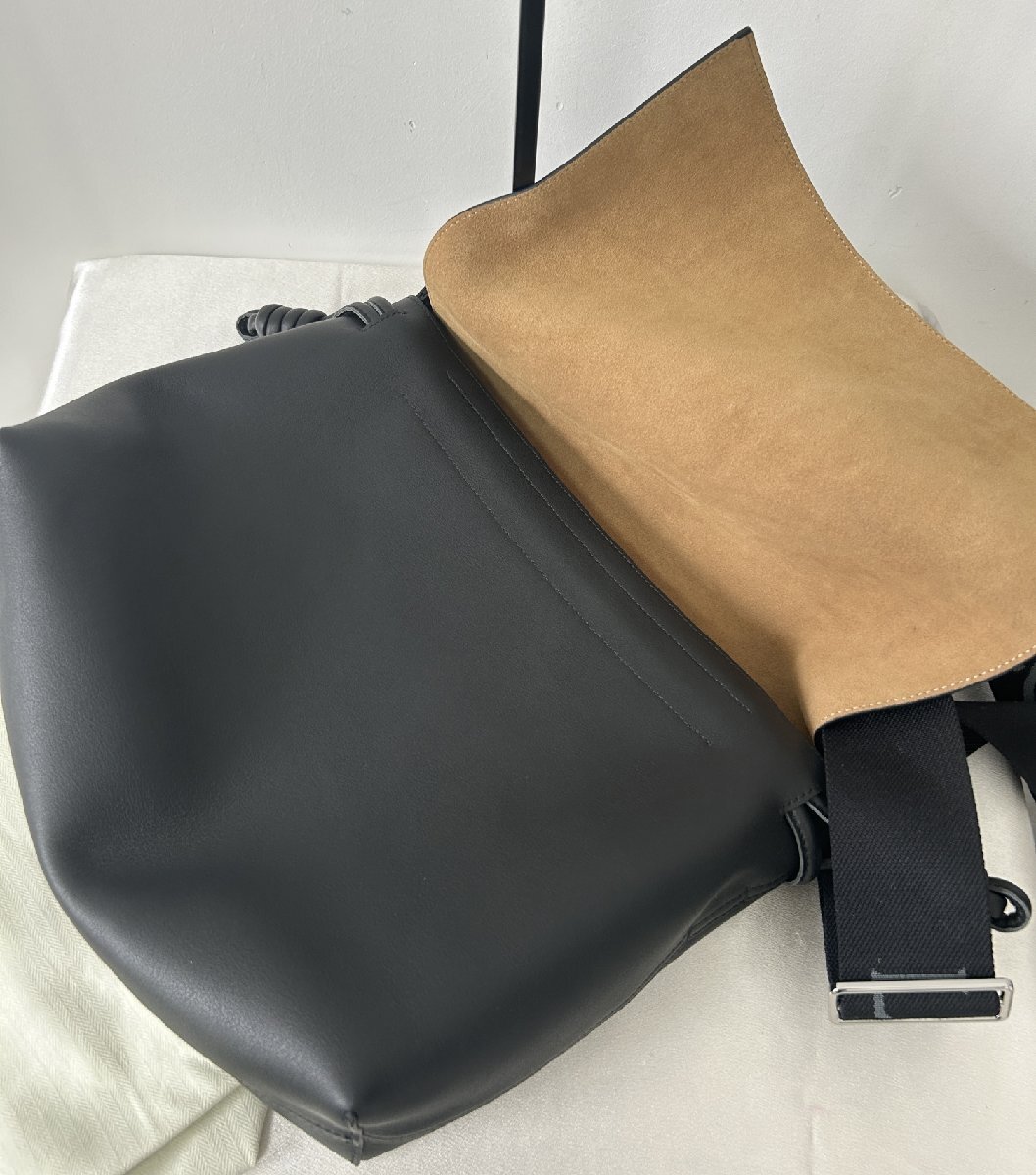 ロエベ 【LOEWE】 Flamenco ショルダーバッグ メッセンジャーバッグ レザー 本革 34cm