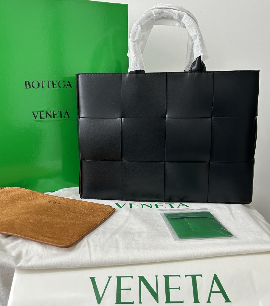 【新品同様】BOTTEGA VENETA ボッテガヴェネタ メンズ ラージ アルコ イントレチャート トートバッグ ビジネス A4 レザー