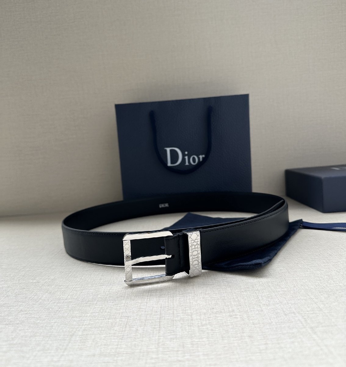 ディオール Christian Dior ベルト レザー 本革 サイズ105cm