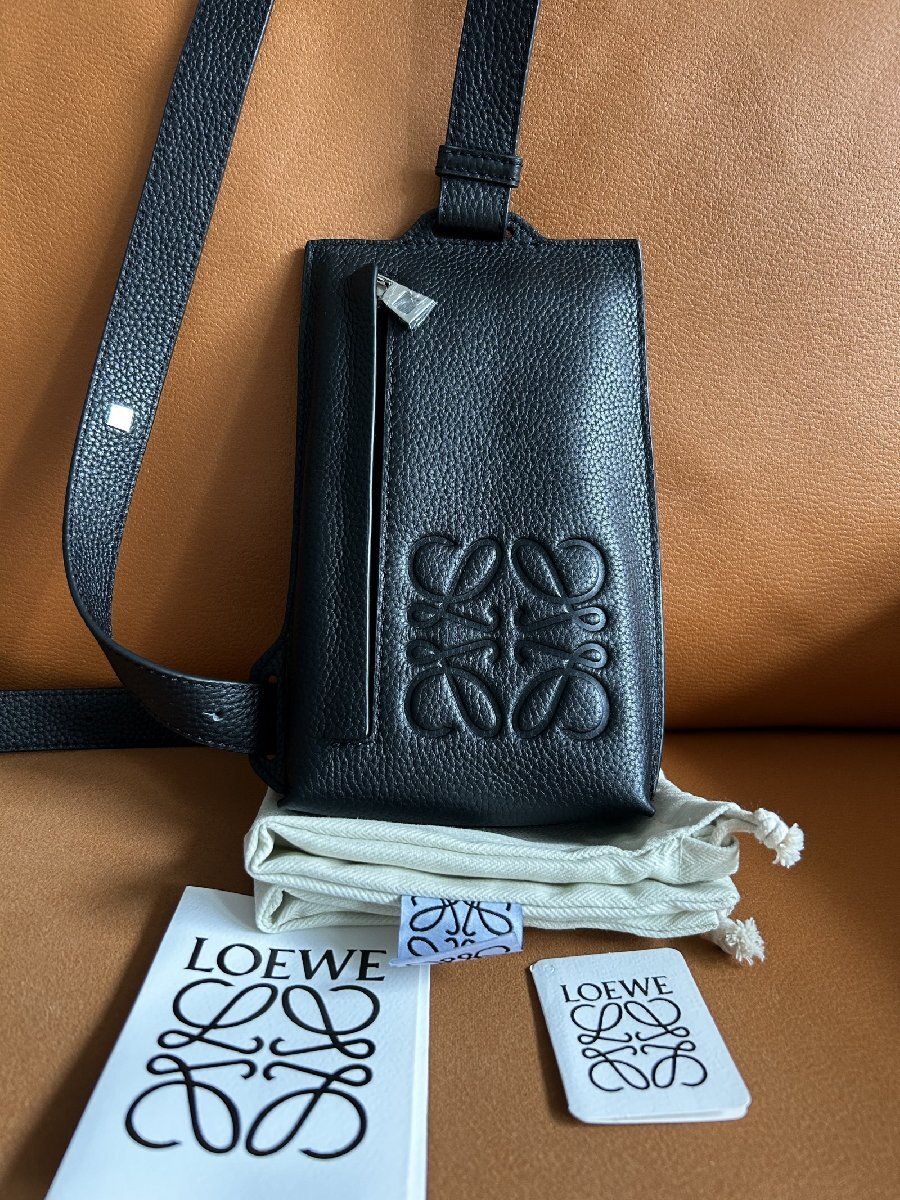 ロエベ 【LOEWE】 チェストバッグ ボディバッグ レザー レザー 本革