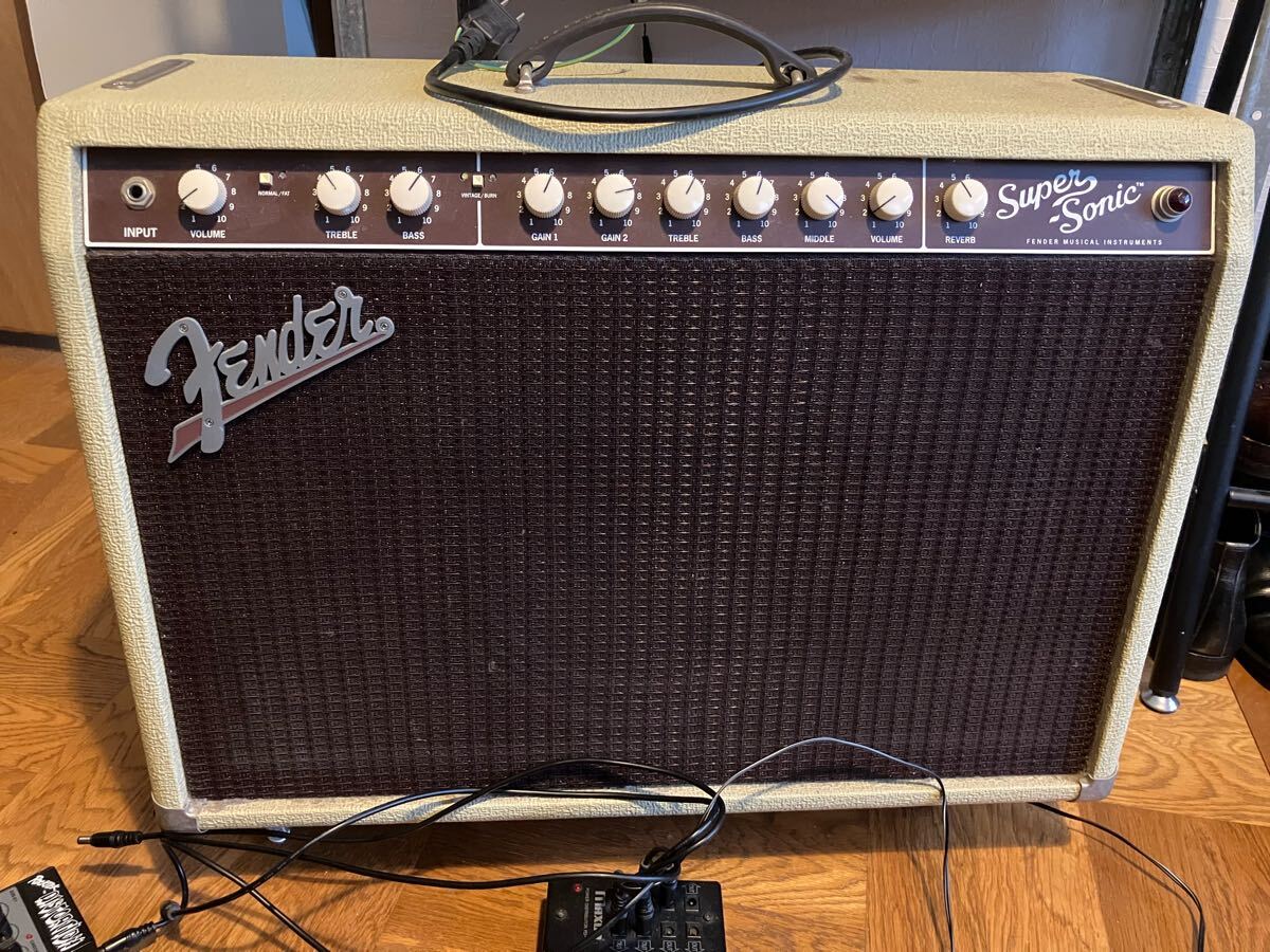 Fender Super Sonic 22 Combo フェンダー スーパーソニック 22 コンボ アンプ 完動品 関東手渡し