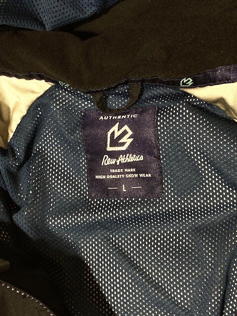 スノーボード ウェアー 23-24モデル REW BASIC JACKET23 GORE-TEX2L サイズL ブラック 美品/中古品/アールイーダブル 