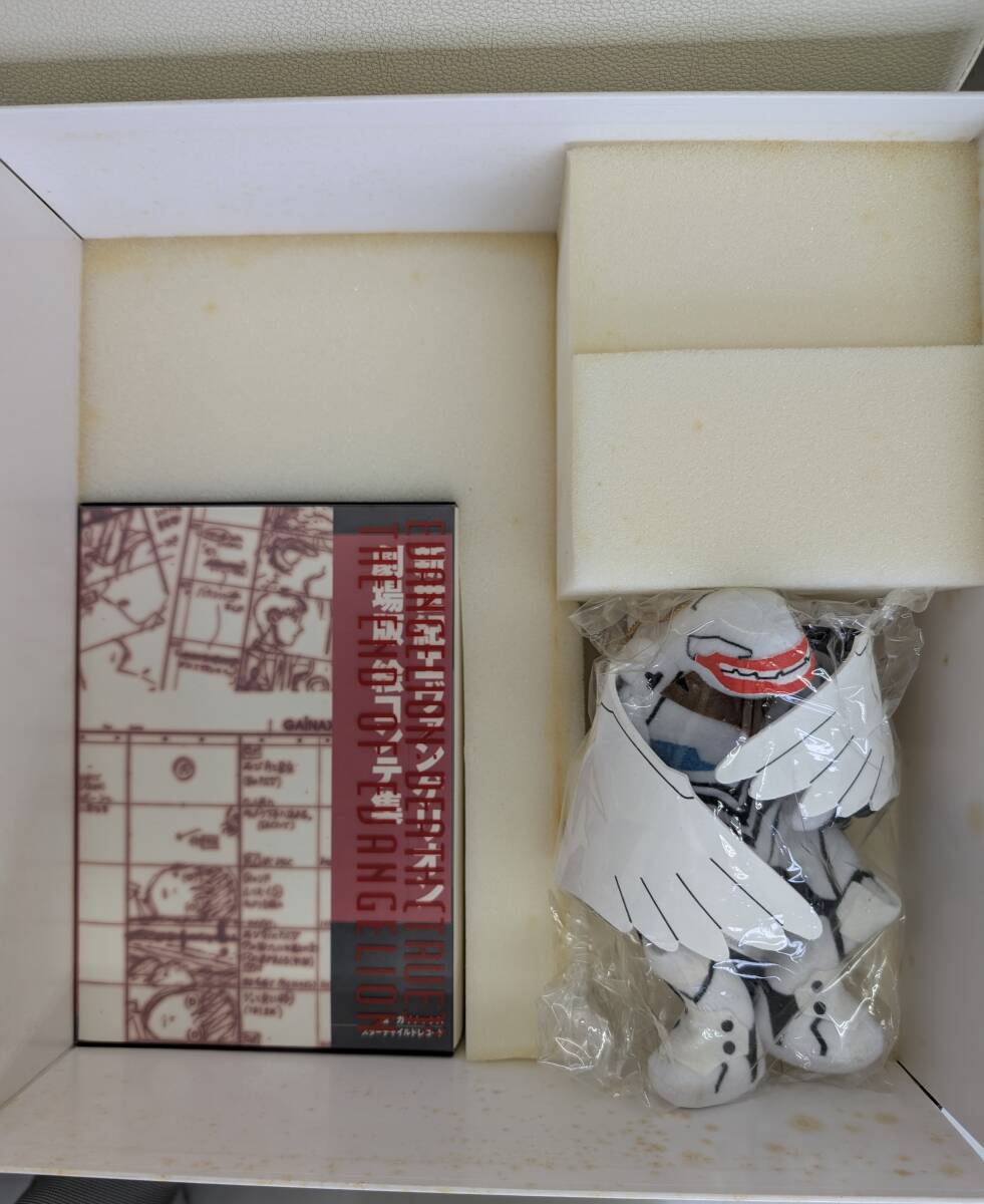 開封未使用＞新世紀エヴァンゲリオン 劇場版BOX 初回限定版 LD