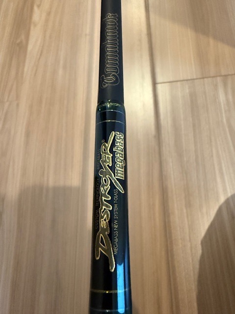 希少！ メガバス デストロイヤー F4-59TXトマホーク中古