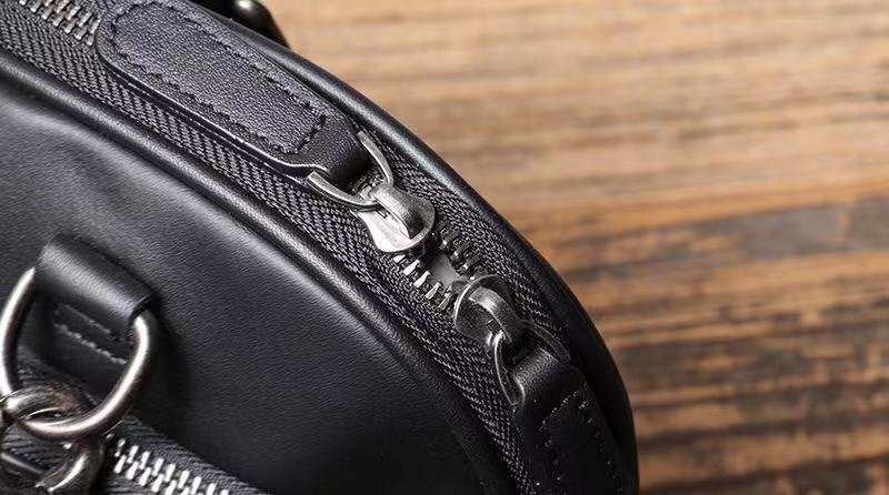 新作 本革 牛革 レザー ハンドメイド メンズ 斜めがけ 2way ヌメ 革 手作り ショルダーバッグ 15.6インチ PC対応 ビジネスバッグ