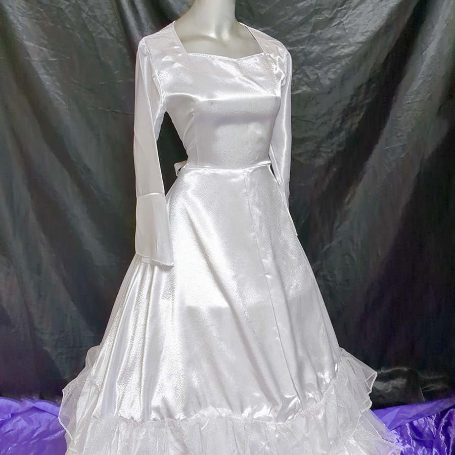 フリル ロングドレス つるつる 光沢 サテン ナイロン 大きいサイズ 純白