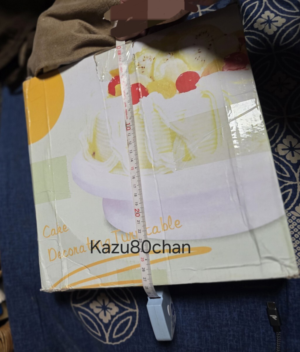 (未使用、 譲渡出品)　ケーキターンテーブル 回転臺 直徑28cm 白色 (詳細は各自で確認をお愿いします。)