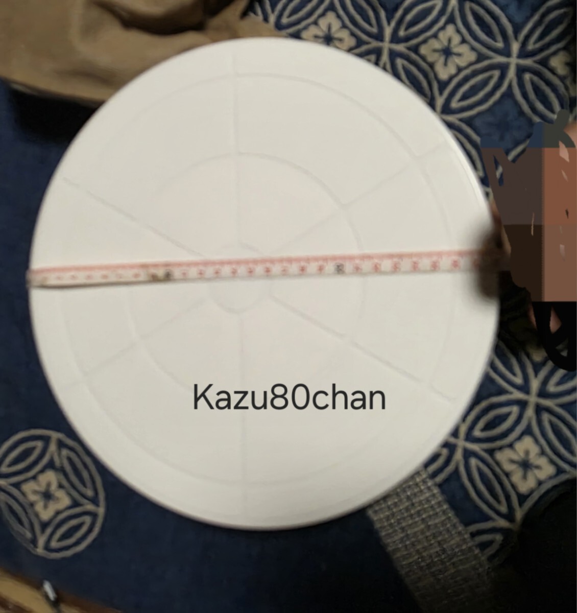 (未使用、 譲渡出品)　ケーキターンテーブル 回転臺 直徑28cm 白色 (詳細は各自で確認をお愿いします。)