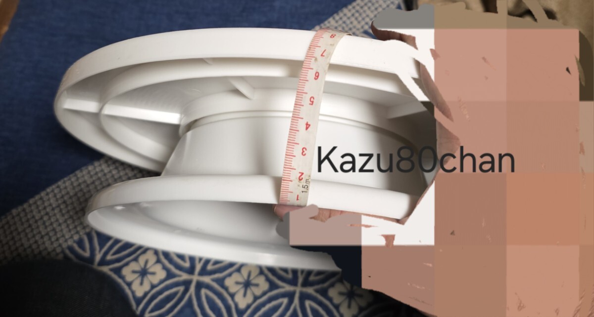(未使用、 譲渡出品)　ケーキターンテーブル 回転臺 直徑28cm 白色 (詳細は各自で確認をお愿いします。)