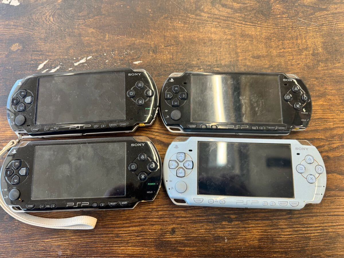 話題の行列 PSP SONY 2台(PSP2000シリーズ PSP2000 2台 PSP1000 4台まとめ PSP2000シリーズ